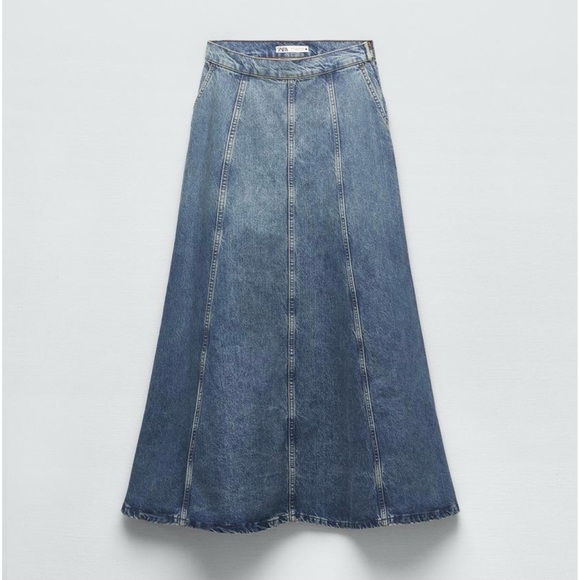 Zara Blue Denim Maxi Skirt with side pockets - Picture 4 of 4